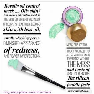 Younique Rotalty Face Mask